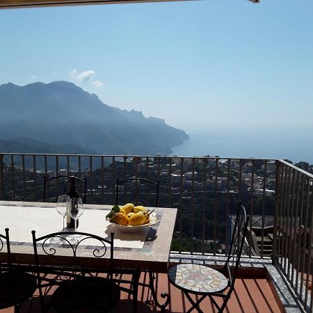 Appartamento Elisa In Villa Laura 斯卡拉 外观 照片