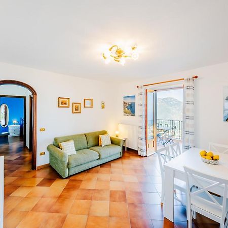 Appartamento Elisa In Villa Laura 斯卡拉 外观 照片